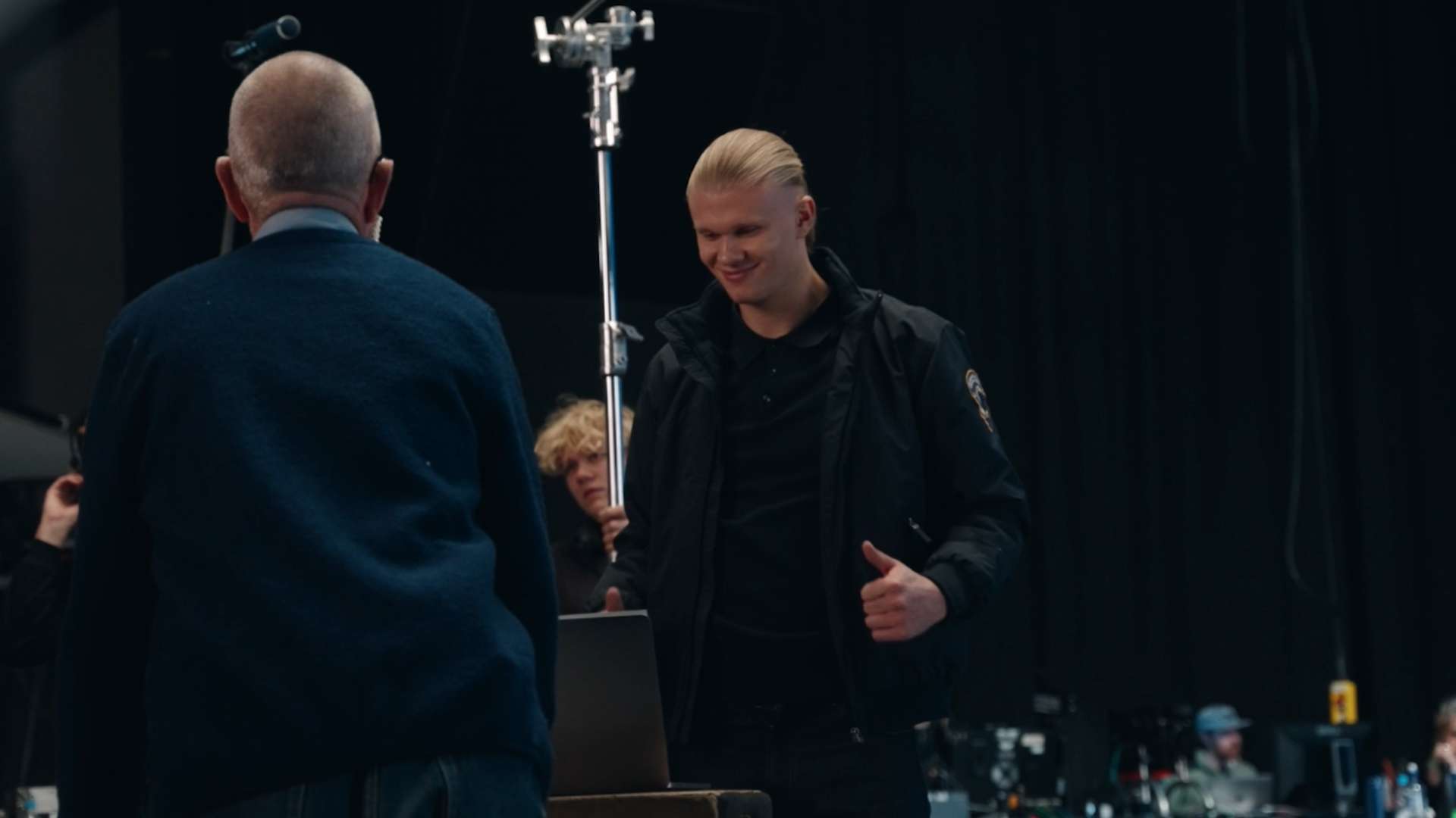 试图通过这 试图通过这