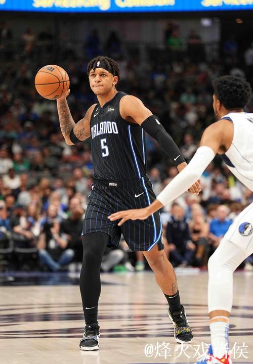 班凯罗32+9+7魔术力克活塞止5连败 黄蜂胜鹈鹕 班凯罗32+9+7魔术力克活塞止5连败 黄蜂胜鹈鹕